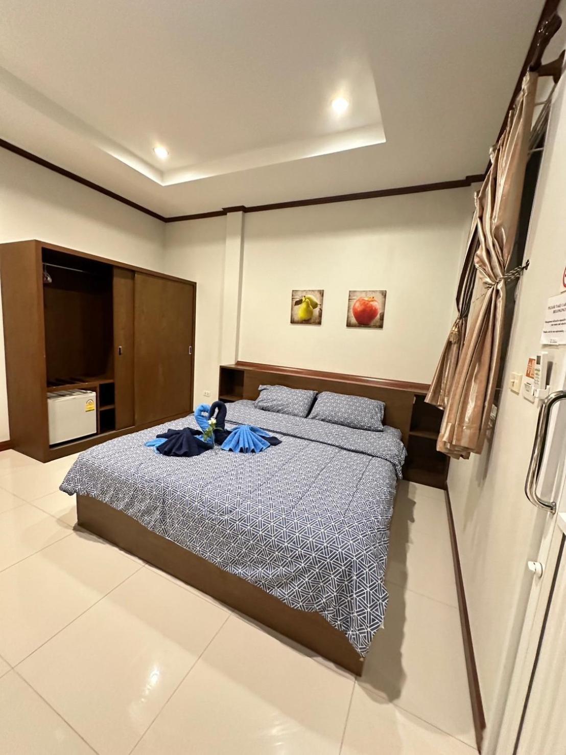 Nuch'S Apple Guest House Si Bun Ruang Esterno foto