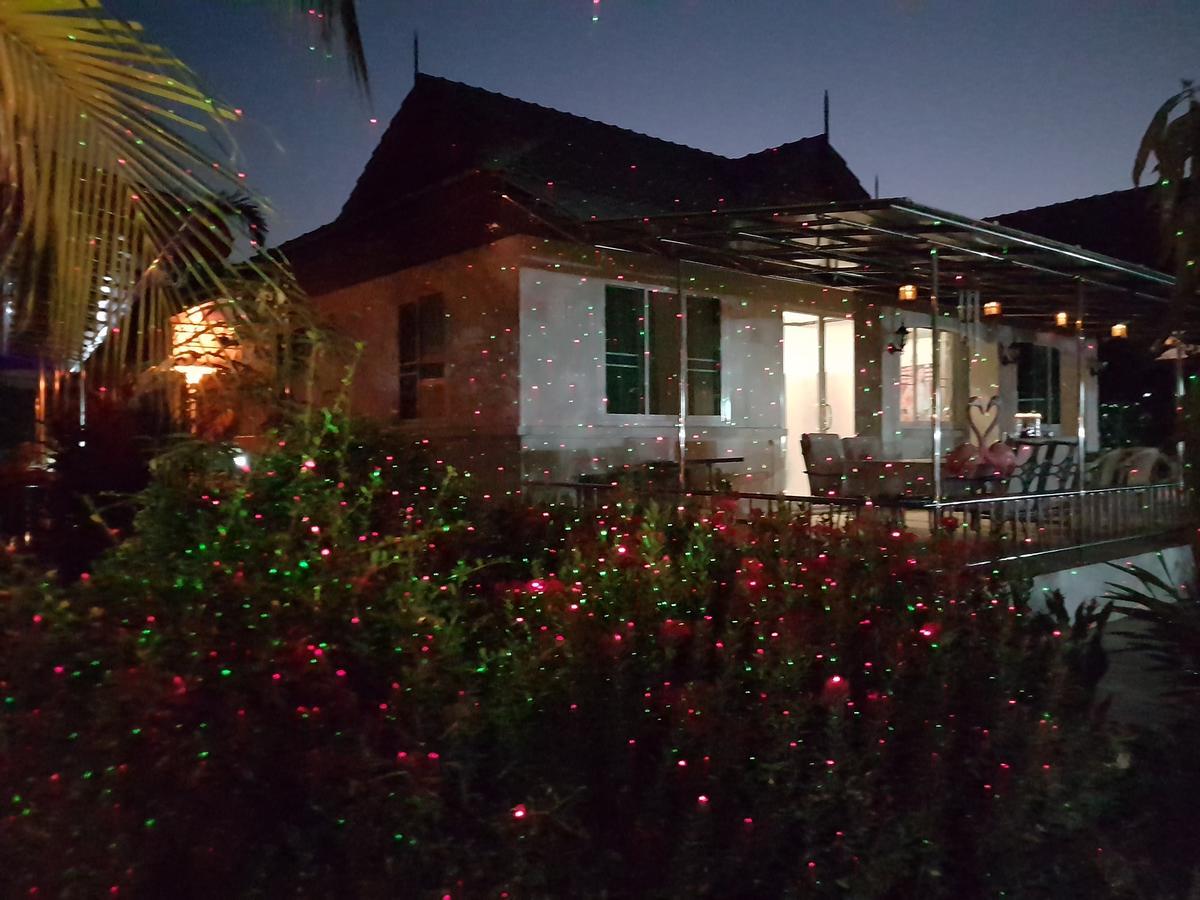 Nuch'S Apple Guest House Si Bun Ruang Esterno foto